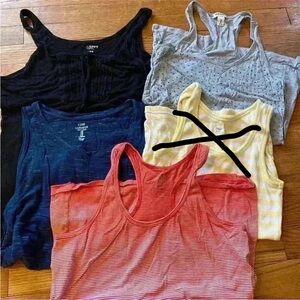Bundle Gap & Old Navy tank tops women’s M